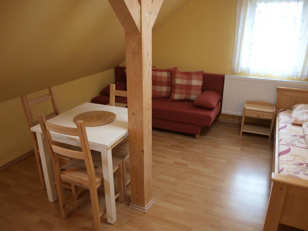 Apartments Viktoria Klinovec Kovářská Εξωτερικό φωτογραφία